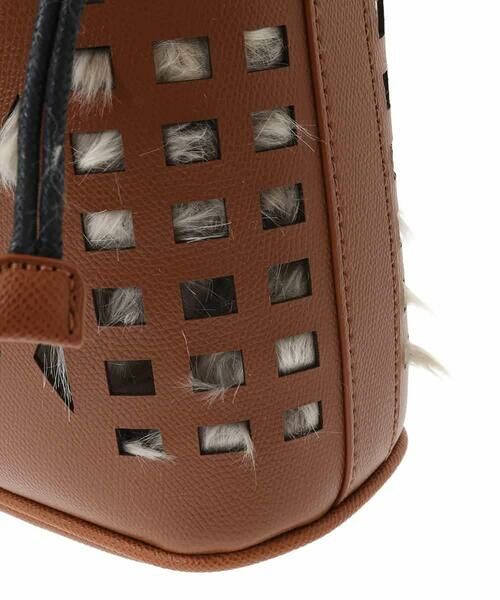 MK MICHEL KLEIN BAG / エムケーミッシェルクランバッグ ショルダーバッグ | [2WAY]ファー巾着パンチングショルダーバッグ | 詳細5