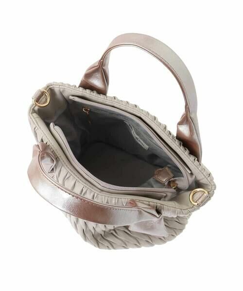 MK MICHEL KLEIN BAG / エムケーミッシェルクランバッグ トートバッグ | [2WAY]リンクルデザインシャイニーハンドルバッグ | 詳細15