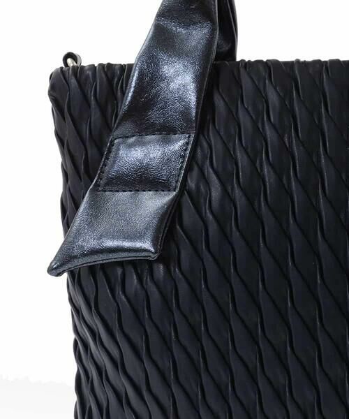 MK MICHEL KLEIN BAG / エムケーミッシェルクランバッグ トートバッグ | [2WAY]リンクルデザインシャイニーハンドルバッグ | 詳細6