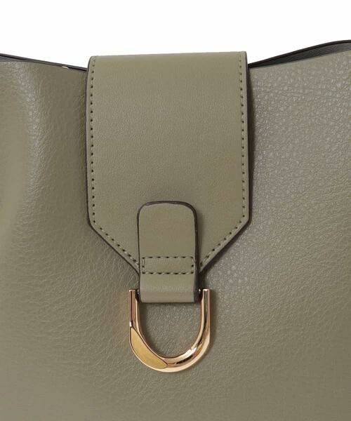 MK MICHEL KLEIN BAG / エムケーミッシェルクランバッグ その他小物 | [2WAY/チャーム付き]メタルバックルデザインハンドバッグ | 詳細6