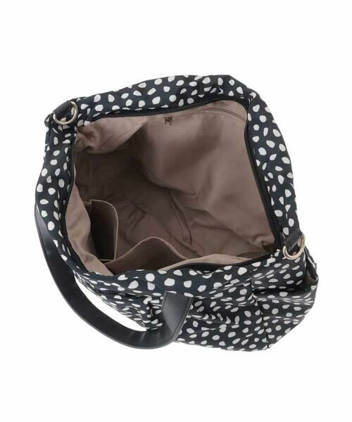 MK MICHEL KLEIN BAG / エムケーミッシェルクランバッグ トートバッグ | [2WAY/軽量/多機能ポケット]ニュアンス柄タックデザイントートバッグ | 詳細18