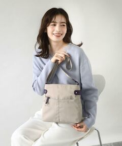 MK MICHEL KLEIN BAG / エムケーミッシェルクランバッグ ショルダーバッグ | [撥水/500g以下の軽量]アクセントレザースクエアショルダーバッグ