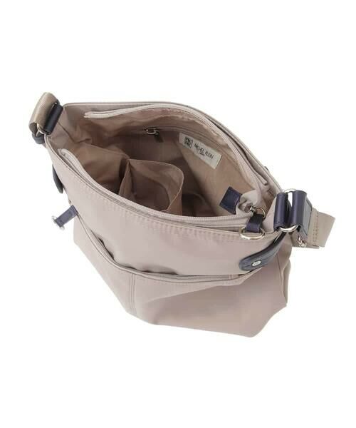MK MICHEL KLEIN BAG / エムケーミッシェルクランバッグ ショルダーバッグ | [撥水/500g以下の軽量]アクセントレザースクエアショルダーバッグ | 詳細10
