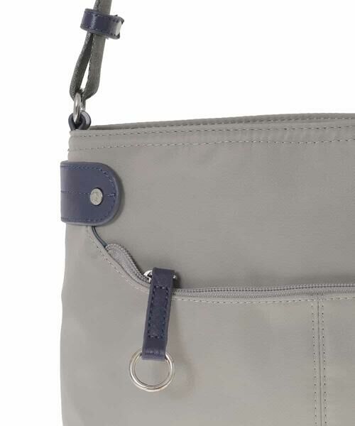 MK MICHEL KLEIN BAG / エムケーミッシェルクランバッグ ショルダーバッグ | [撥水/500g以下の軽量]アクセントレザーコンパクトショルダーバッグ | 詳細1