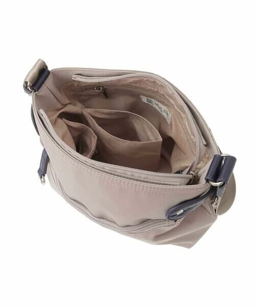 MK MICHEL KLEIN BAG / エムケーミッシェルクランバッグ ショルダーバッグ | [撥水/500g以下の軽量]アクセントレザーコンパクトショルダーバッグ | 詳細17