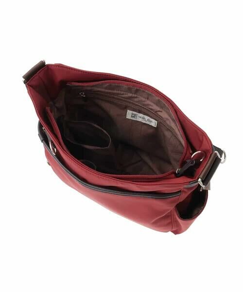 MK MICHEL KLEIN BAG / エムケーミッシェルクランバッグ ショルダーバッグ | [撥水/500g以下の軽量]アクセントレザーショルダーバッグ | 詳細10