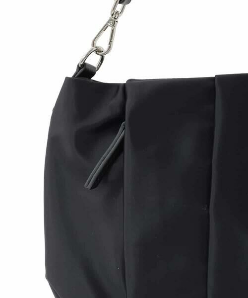 MK MICHEL KLEIN BAG / エムケーミッシェルクランバッグ ショルダーバッグ | [2WAY/500g以下の軽量]タックデザインワンショルダーバッグ | 詳細14