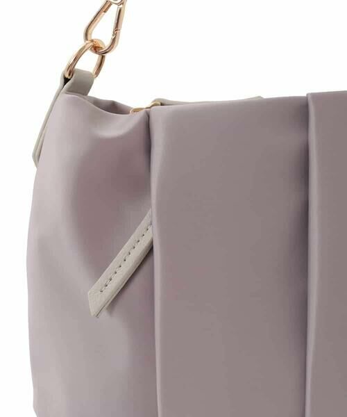 MK MICHEL KLEIN BAG / エムケーミッシェルクランバッグ ショルダーバッグ | [2WAY/500g以下の軽量]タックデザインワンショルダーバッグ | 詳細8