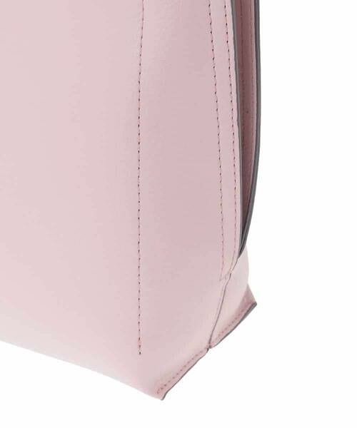 MK MICHEL KLEIN BAG / エムケーミッシェルクランバッグ ショルダーバッグ | [軽量/チャーム付き]ウェーブカットステッチショルダーバッグ | 詳細6