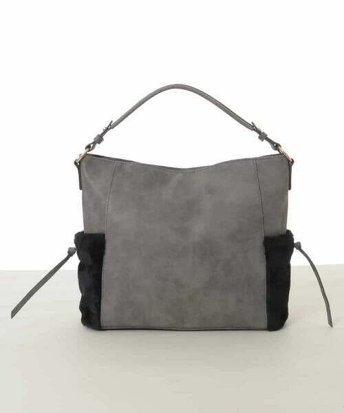 MK MICHEL KLEIN BAG / エムケーミッシェルクランバッグ ショルダーバッグ | [抗菌/A4収納可]ファーポケットデザインショルダーバッグ（ブラック）