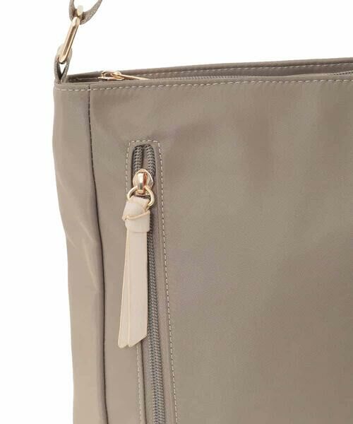 MK MICHEL KLEIN BAG / エムケーミッシェルクランバッグ ショルダーバッグ | [撥水]ナイロンスクエアショルダーバッグ | 詳細9