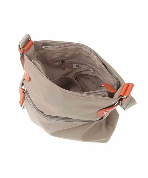 MK MICHEL KLEIN BAG / エムケーミッシェルクランバッグ ショルダーバッグ | [撥水/軽量]アクセントレザースクエアショルダーバッグ | 詳細11