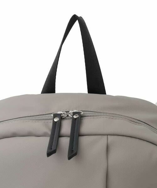 MK MICHEL KLEIN BAG / エムケーミッシェルクランバッグ リュック・バックパック | [A4収納可/カラビナ付き]センターポケットデザインリュック | 詳細4