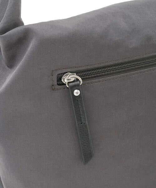 MK MICHEL KLEIN BAG / エムケーミッシェルクランバッグ ショルダーバッグ | 【2WAY】ギャザーポケットナイロンデザインバッグ | 詳細5
