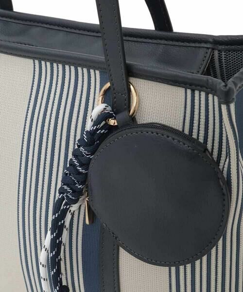 MK MICHEL KLEIN BAG / エムケーミッシェルクランバッグ トートバッグ | [ポーチチャーム付き]異素材ジョイントデザイントートバッグ | 詳細4