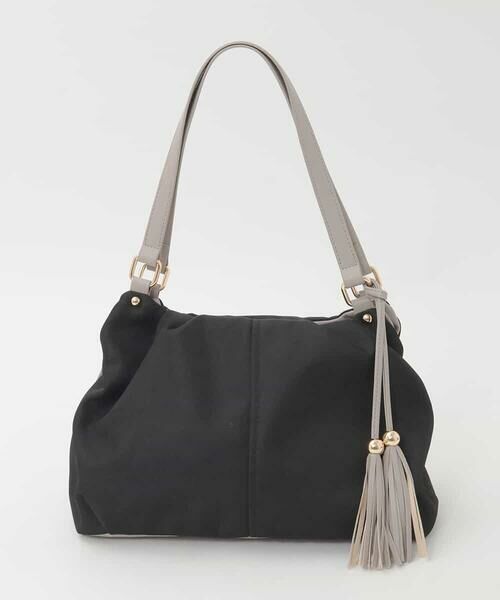 MK MICHEL KLEIN BAG / エムケーミッシェルクランバッグ トートバッグ | タッセル付きタックデザイントートバッグ（ブラック）