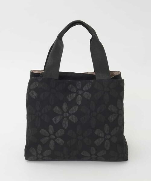 MK MICHEL KLEIN BAG / エムケーミッシェルクランバッグ トートバッグ | [300g以下の軽量]フラワーモチーフコンパクトスクエアバッグ（ブラック）