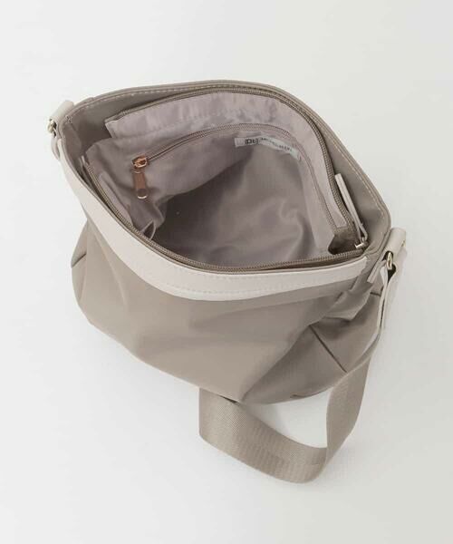 MK MICHEL KLEIN BAG / エムケーミッシェルクランバッグ ショルダーバッグ | [撥水/軽量]ラウンドデザインレザーナイロンショルダー | 詳細7