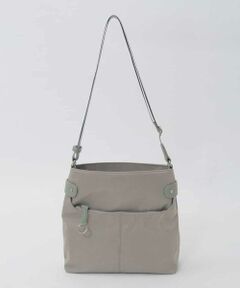 MK MICHEL KLEIN BAG / エムケーミッシェルクランバッグ ショルダーバッグ | 【撥水/軽量】アクセントレザースクエアショルダーバッグ