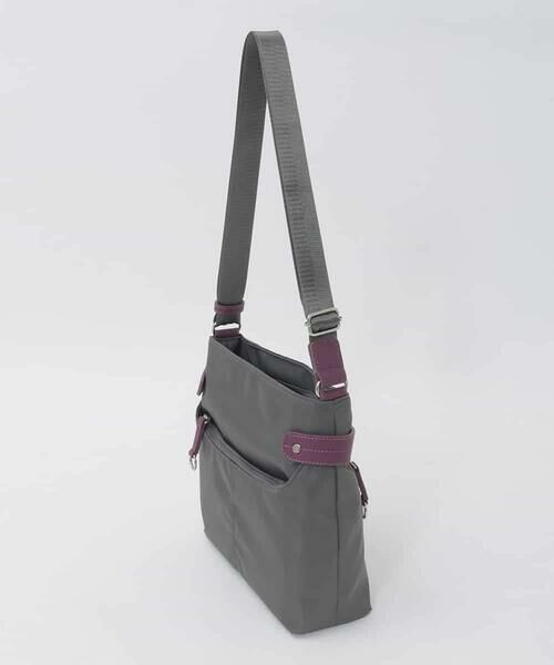 MK MICHEL KLEIN BAG / エムケーミッシェルクランバッグ ショルダーバッグ | 【撥水/軽量】アクセントレザースクエアショルダーバッグ | 詳細1
