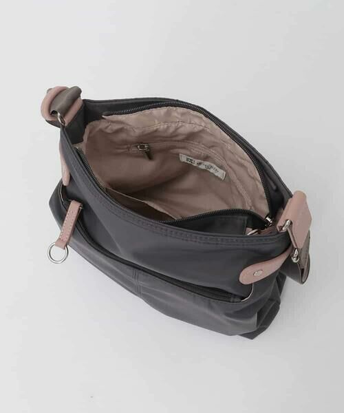 MK MICHEL KLEIN BAG / エムケーミッシェルクランバッグ ショルダーバッグ | 【撥水/軽量】アクセントレザースクエアショルダーバッグ | 詳細12