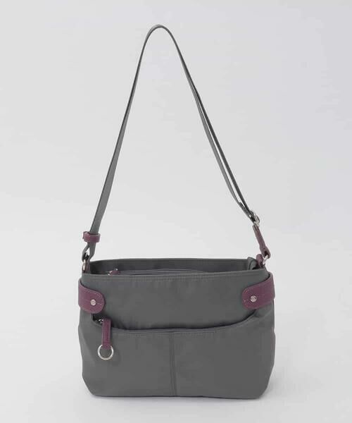 MK MICHEL KLEIN BAG / エムケーミッシェルクランバッグ ショルダーバッグ | 【撥水/軽量】アクセントレザーコンパクトショルダーバッグ（グレー）