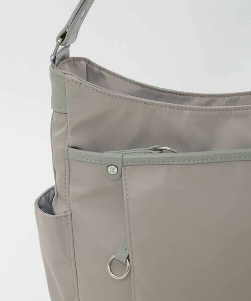 MK MICHEL KLEIN BAG / エムケーミッシェルクランバッグ ショルダーバッグ | 【撥水】アクセントレザーショルダーバッグ | 詳細1