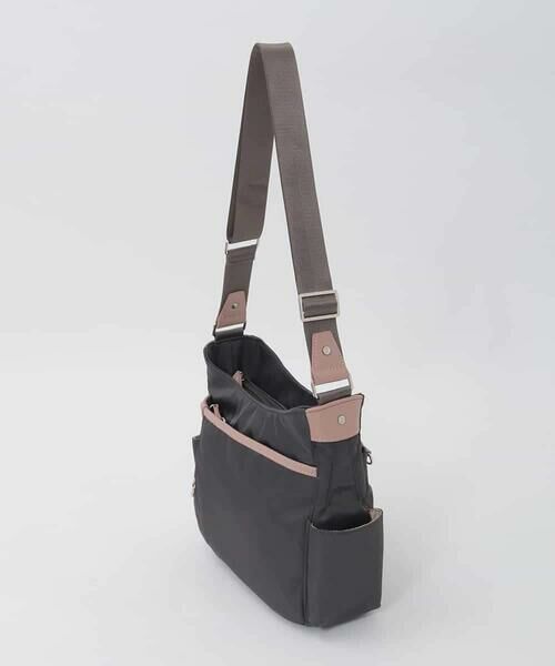 MK MICHEL KLEIN BAG / エムケーミッシェルクランバッグ ショルダーバッグ | 【撥水】アクセントレザーショルダーバッグ | 詳細7