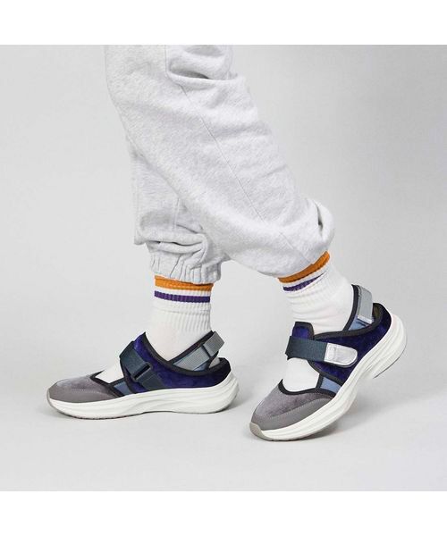 MODE ET JACOMO/モードエジャコモ 【軽量】厚底ベルテッドスニーカー グレーキジ 240