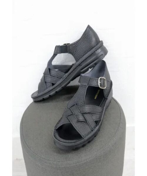 MODE KAORI / モードカオリ サンダル | 【本革】 撥水Tストラップサンダル 6135（ブラック）