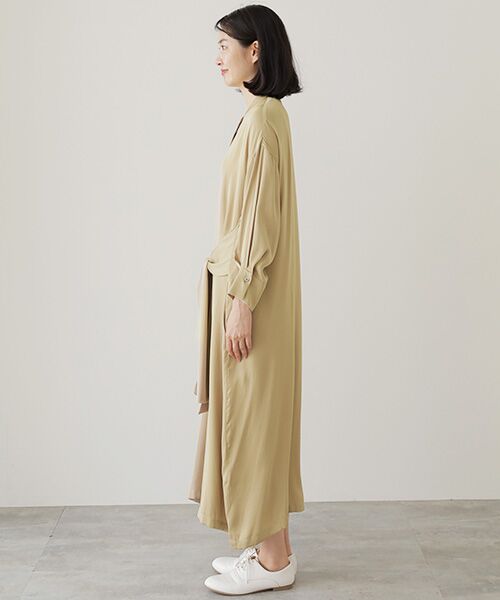 MOGA / モガ ロング・マキシ丈ワンピース | 雑誌eclat ×スタイリスト池田奈加子コラボ ドレープサテンワンピース | 詳細9