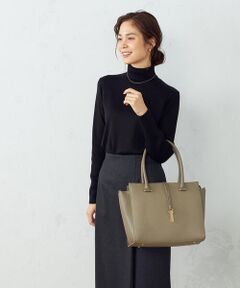 ロゴプレート　トートバッグ