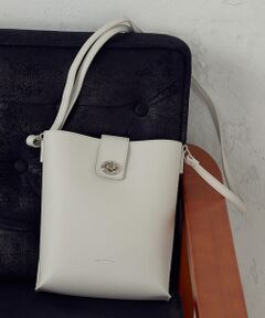 MONO COMME CA / モノコムサ ショルダーバッグ | ひねり金具 縦長ショルダー