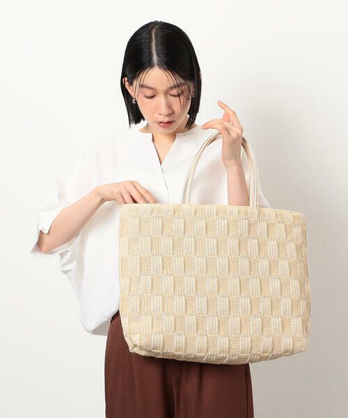MONO COMME CA/モノコムサ 雑材トートバッグ ベージュ F MONO COMME CA/モノコムサ 雑材トートバッグ ベージュ F
