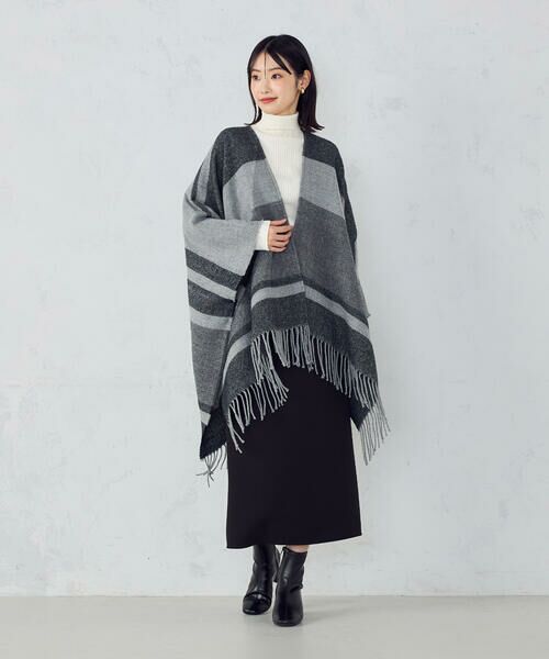 MONO COMME CA/モノコムサ ボーダー柄 ポンチョストール グレー系 F MONO COMME CA/モノコムサ ボーダー柄 ポンチョストール グレー系 F