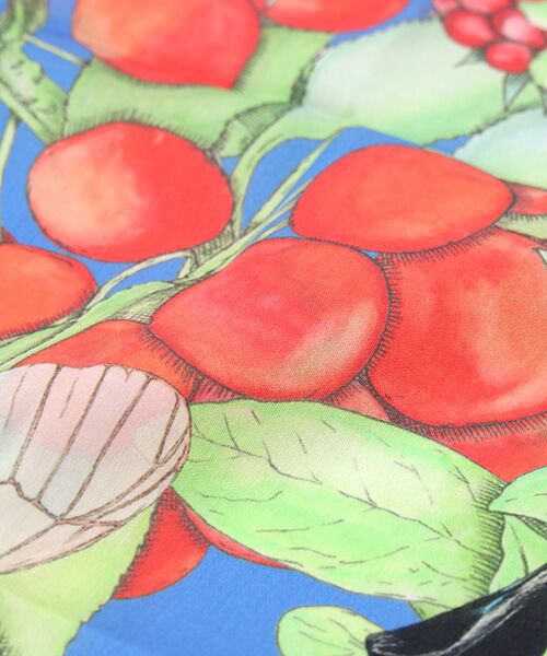 MOONBAT / ムーンバット マフラー・ショール・スヌード・ストール | ネックアイテム  ハンカチーフ Cherry Berry 52×52cm 日本製 | 詳細4