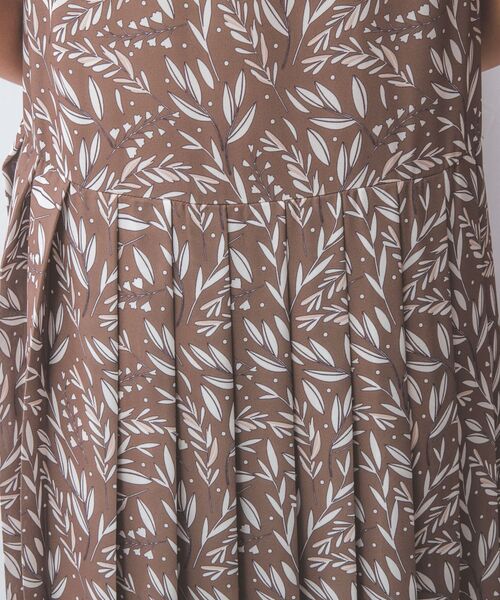 NARACAMICIE / ナラカミーチェ ロング・マキシ丈ワンピース | 【NARACAMICIE】リーフプリントプリーツワンピース | 詳細9