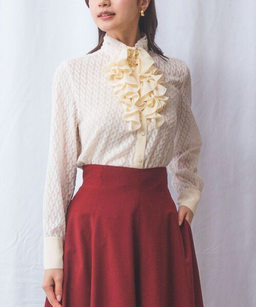 【美品】NARACAMICIE 長袖ブラウス 艶 センターフリル 1 パープル 美品】NARACAMICIE 長袖ブラウス 艶 センターフリル 1 パープル