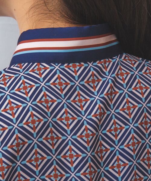 NARACAMICIE / ナラカミーチェ シャツ・ブラウス | 【NARACAMICIE】幾何柄サテン長袖シャツ | 詳細17