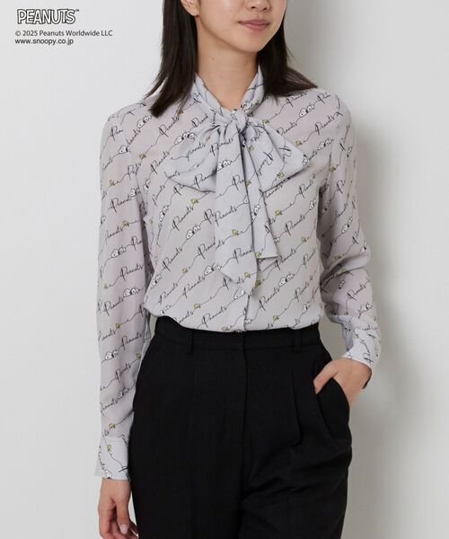 NARACAMICIE/ナラカミーチェ 【PEANUTS】ライン柄ボウタイ長袖ブラウス グレージュ 1(M)9号 NARACAMICIE/ナラカミーチェ 【PEANUTS】ライン柄ボウタイ長袖ブラウス グレージュ 1(M)9号