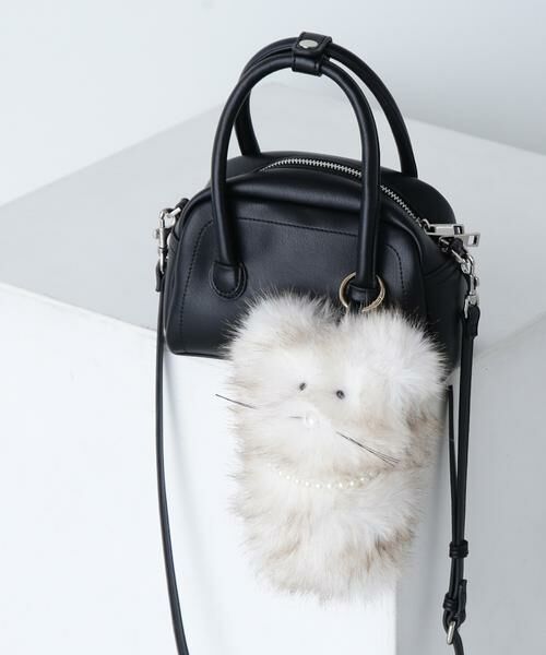 ＊＊NATURAL BEAUTY BASIC / ナチュラルビューティーベーシック 服飾小物 | チンチラキャットチャーム（オフ1）