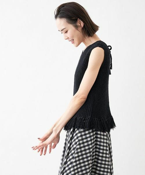 未使用級/現行　NEMIKA ネミカ　ロングベスト　完売品　ブラック 未使用級/現行 NEMIKA ネミカ ロングベスト 完売品 ブラック