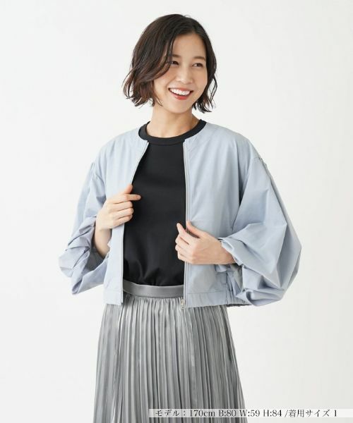 専用新品　タグ付き！【NEMIKA】ネミカ　ジャケット&パンツ　ベージュ 専用新品 タグ付き！【NEMIKA】ネミカ ジャケット&パンツ