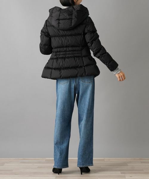 MONCLER ショートダウンジャケット ブラック Montgenevreショートダウンジャケット : ショート