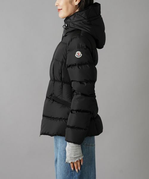 MONCLER】AVOCEショートダウンジャケット （テーラード
