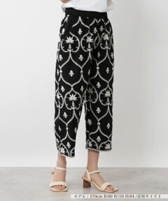 NEMIKA / ネミカ その他パンツ | フラワー刺繍クロップドパンツ【DEVOTION TWINS】