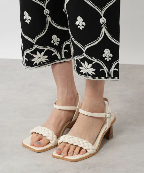 NEMIKA / ネミカ その他パンツ | フラワー刺繍クロップドパンツ【DEVOTION TWINS】 | 詳細11