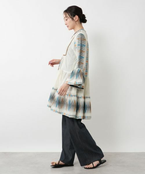 NEMIKA / ネミカ シャツ・ブラウス | 幾何学柄フレアスリーブチュニック【DEVOTION TWINS】 | 詳細2