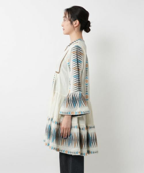 NEMIKA / ネミカ シャツ・ブラウス | 幾何学柄フレアスリーブチュニック【DEVOTION TWINS】 | 詳細5