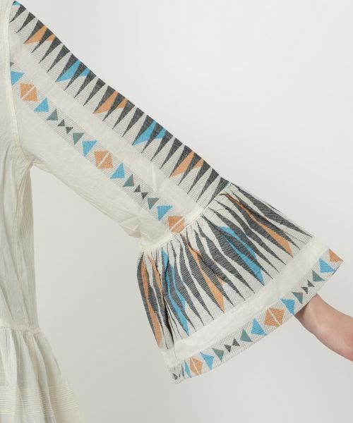 NEMIKA / ネミカ シャツ・ブラウス | 幾何学柄フレアスリーブチュニック【DEVOTION TWINS】 | 詳細9